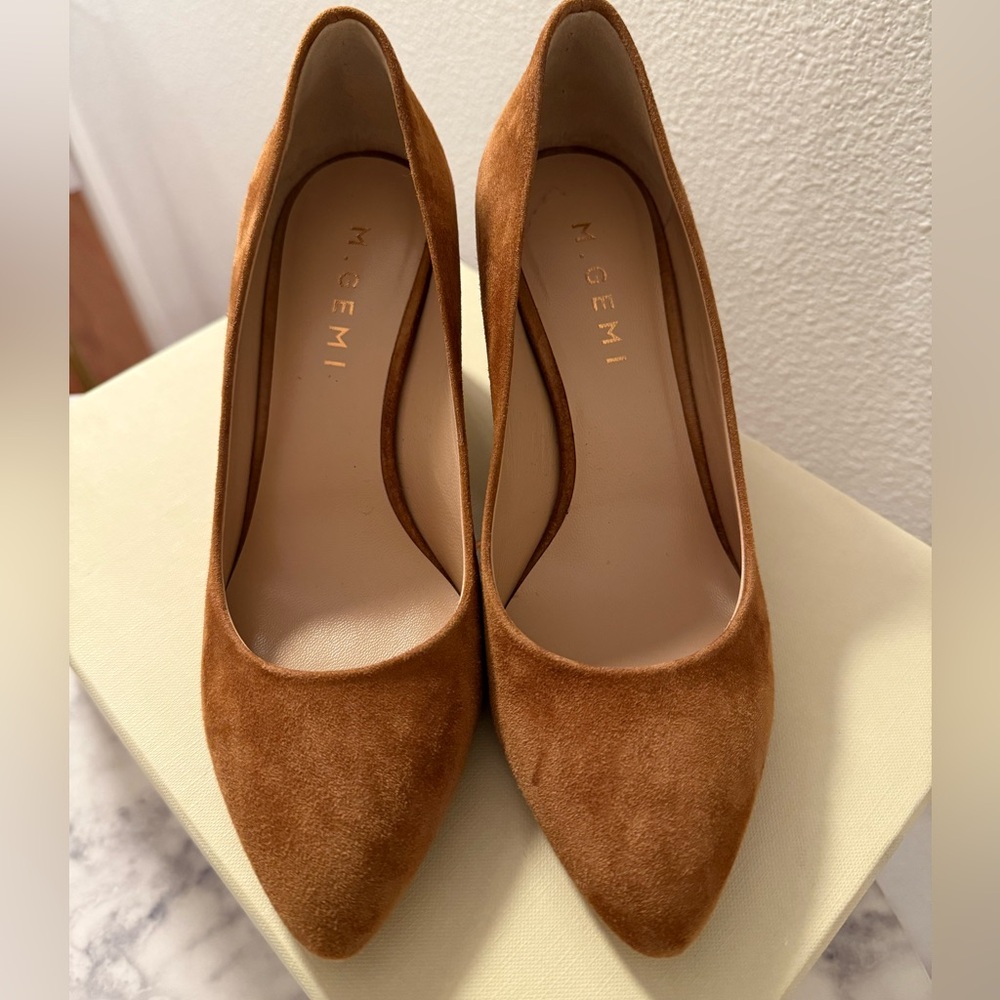 M. Gemi Suede Pointed-Toe Pumps in Cognac Brown New